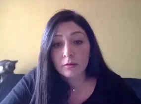 Lire la suite à propos de l’article MAYLIS INFIRMIÈRE À BICHAT